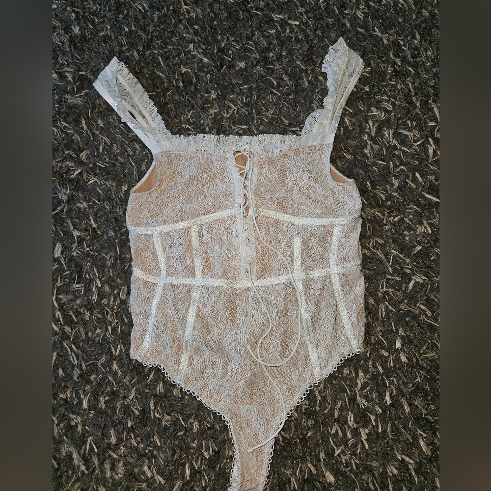 For love and Lemons medium